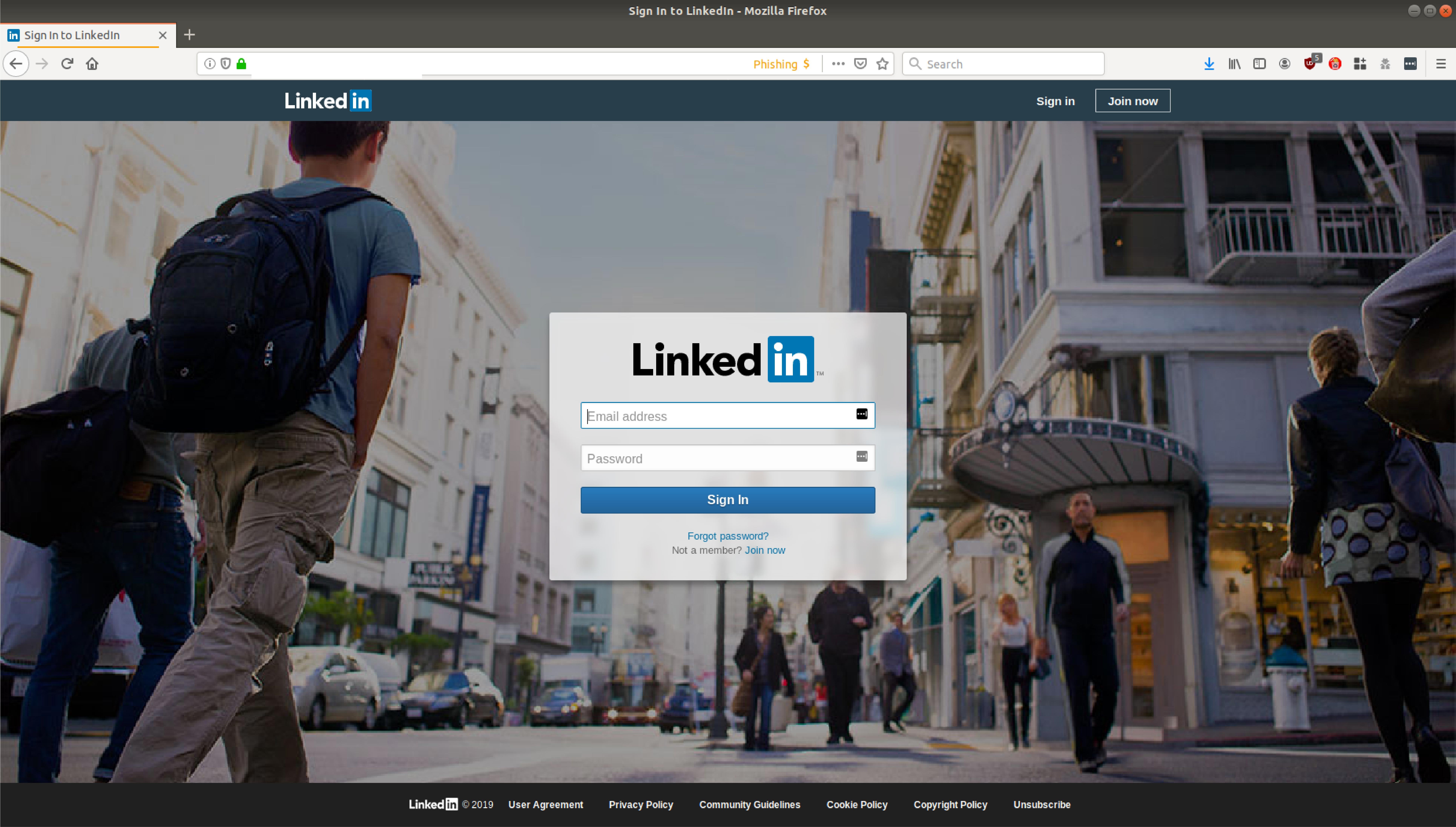 New message' email supposedly sent via LinkedIn leads to a phishing page