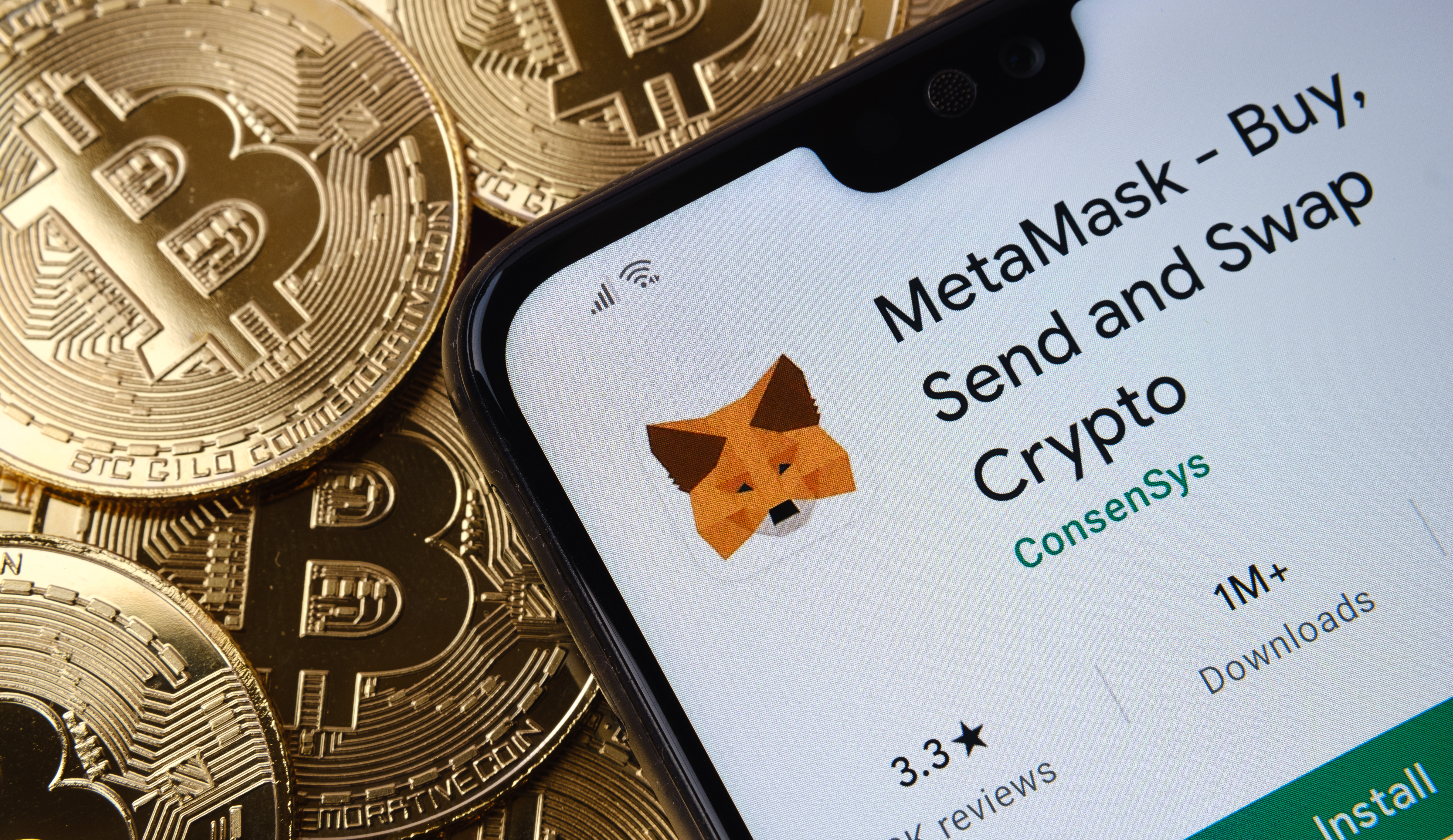 Crypto Users Told to “Verify Your Wallet” in New MetaMask Scam Email